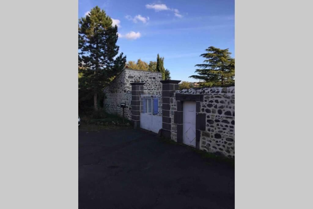 Maisonnette En Pierre Independante De 20 M2 Saint-Cirgues-sur-Couze 외부 사진